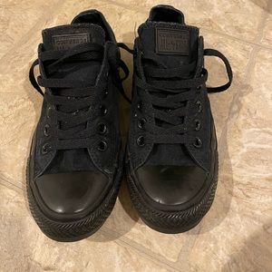 Black Converse